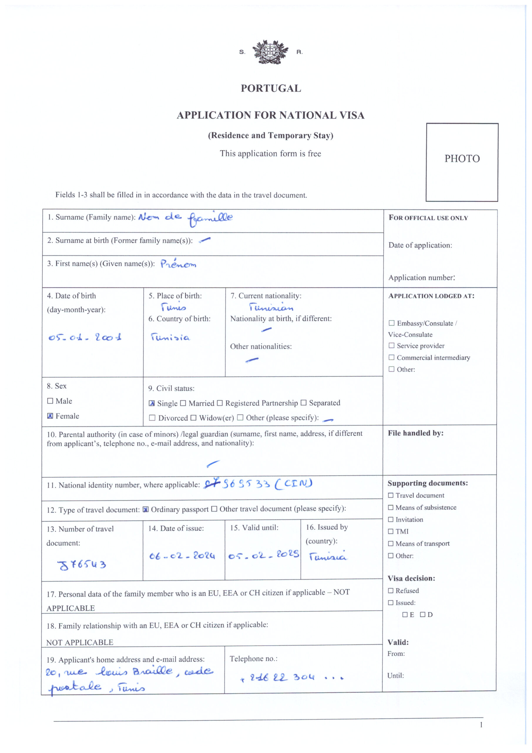 Formulaire de demande de visa dûment rempli pour l’année universitaire mars 2026, spécialité Master in Global Business, Université IPAM Porto.